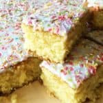 sprinkle-tray-bake